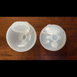 Freemie collection cups